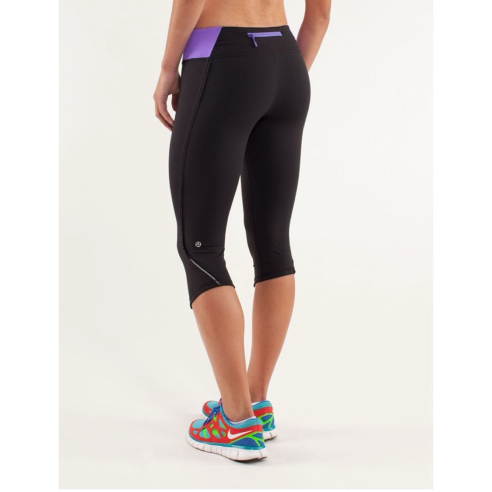Lululemon Run: Fast and Free Crop Black / Mini Squiggle Emboss Power Purple 4
